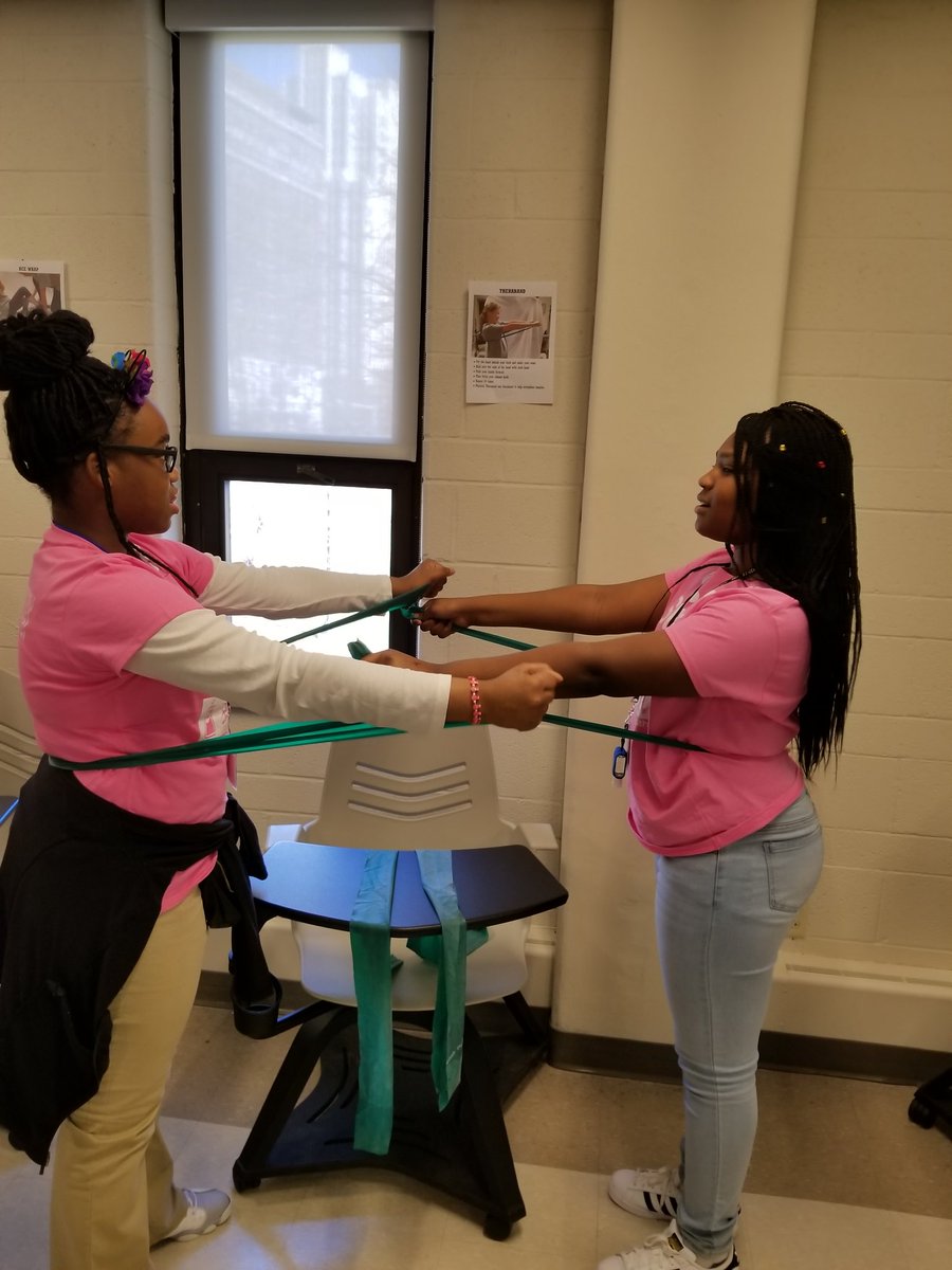 HSDSoutheastMS's tweet photo. Thank You for the opportunity @EducPlus @StLouisRPDC @SLU_Official #MissTechnology really appreciates our experience had at this year's STEAM Event!
@HazelwoodSD https://t.co/Vk1PZlPJvm
