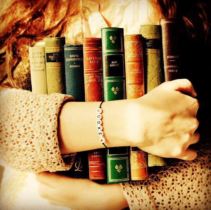 dmcfarlandbooks's tweet photo. I’ve spent the week #readinglikecrazy!! #readeveryday #readerlife #bookstagram #booklove #authorlife #immerseries #immer #treu #indieauthor #books #paranormalfantasyauthor #selfpublishedauthor https://t.co/2BbJjIpiEe