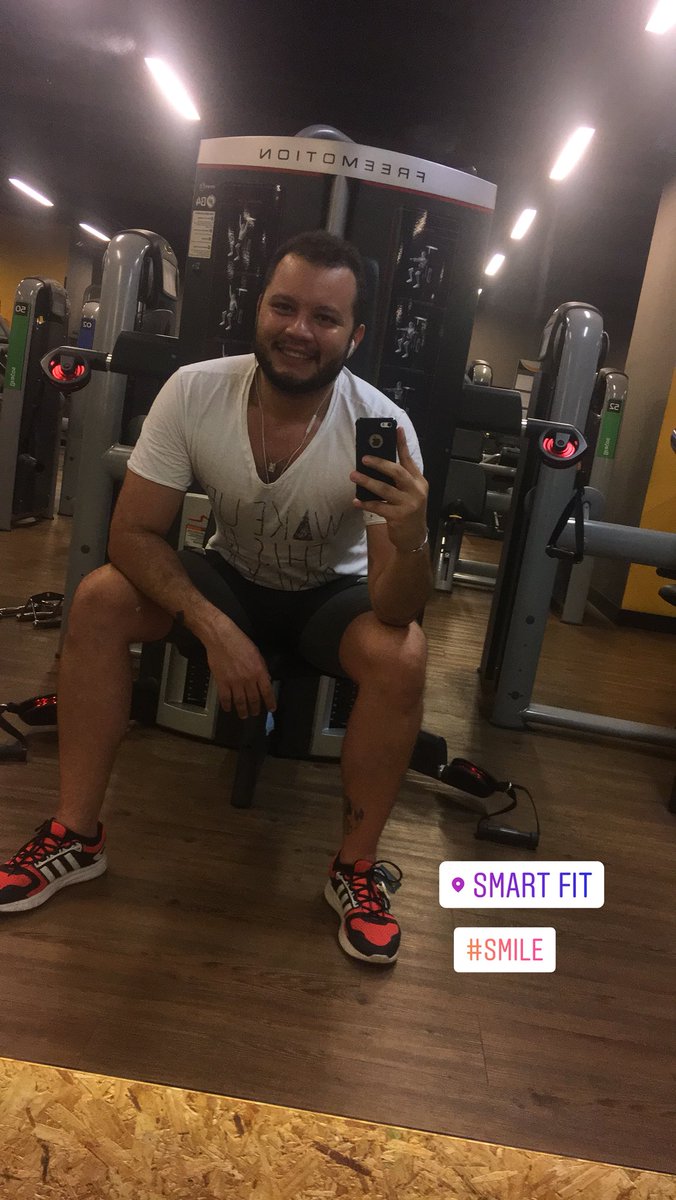 moreira_leoni's tweet photo. Let’s Go Gordinho 👊🏻 #Academia #vaigordinho #perderpeso #forcadevontade #Fit #Fitnes #Foco #Emagrece #EntraEmForma https://t.co/cQVpKdwSMz