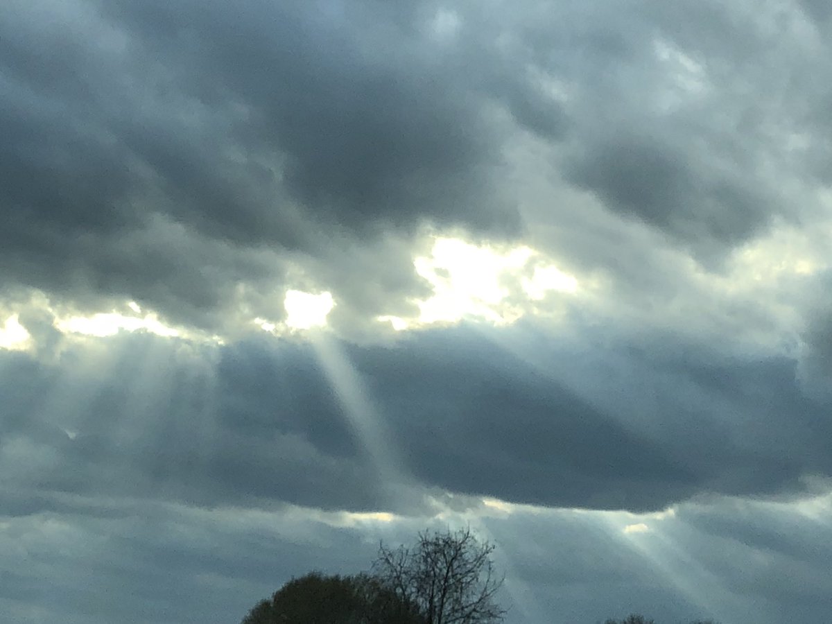 CDBSR's tweet image. Here’s a little Sunday reading for anybody looking to grow your business. dccicomm.com/5star.html #growth #businessboom #reputationiseverything