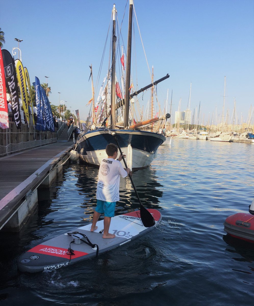ePropulsion_Ib's tweet photo. Pruebas con Lagoon en el Salón Náutico de Barcelona 2017. @ePropulsion_HK 
.
#Lagoon
#ePropulsion
#MotoresElectricos
#SUP
#PaddleSurf https://t.co/pBuXNtBA6T