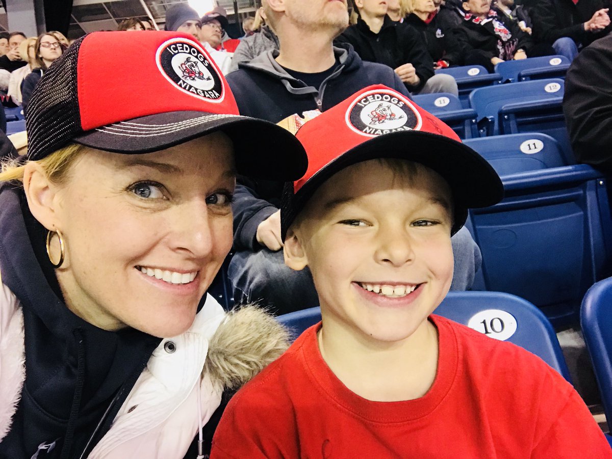 Ready for a great <a href="/OHLIceDogs/">Niagara IceDogs</a> game! <a href="/BigMarcosPizza/">Big Marcos</a>