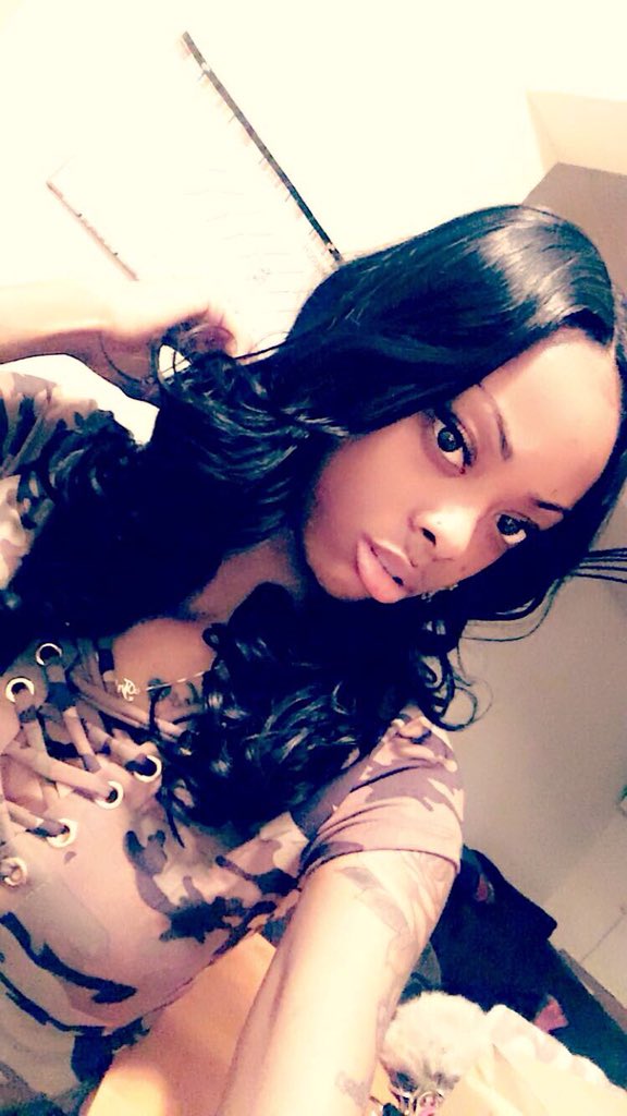 xnydivx's tweet photo. Me >>>>😍😍😍😍 https://t.co/h2g0ER4zVU