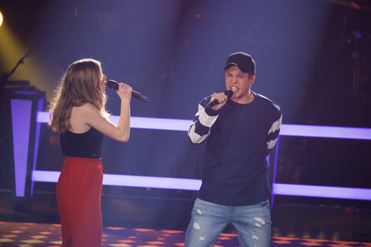 À #LaVoixTVA, les Duels commencent en force avec <a href="/mariomcfly47/">Mario McFly</a> et <a href="/elisabethala1n/">Élisabeth</a>! Le mariage entre leurs styles musicaux est absolument grandiose!