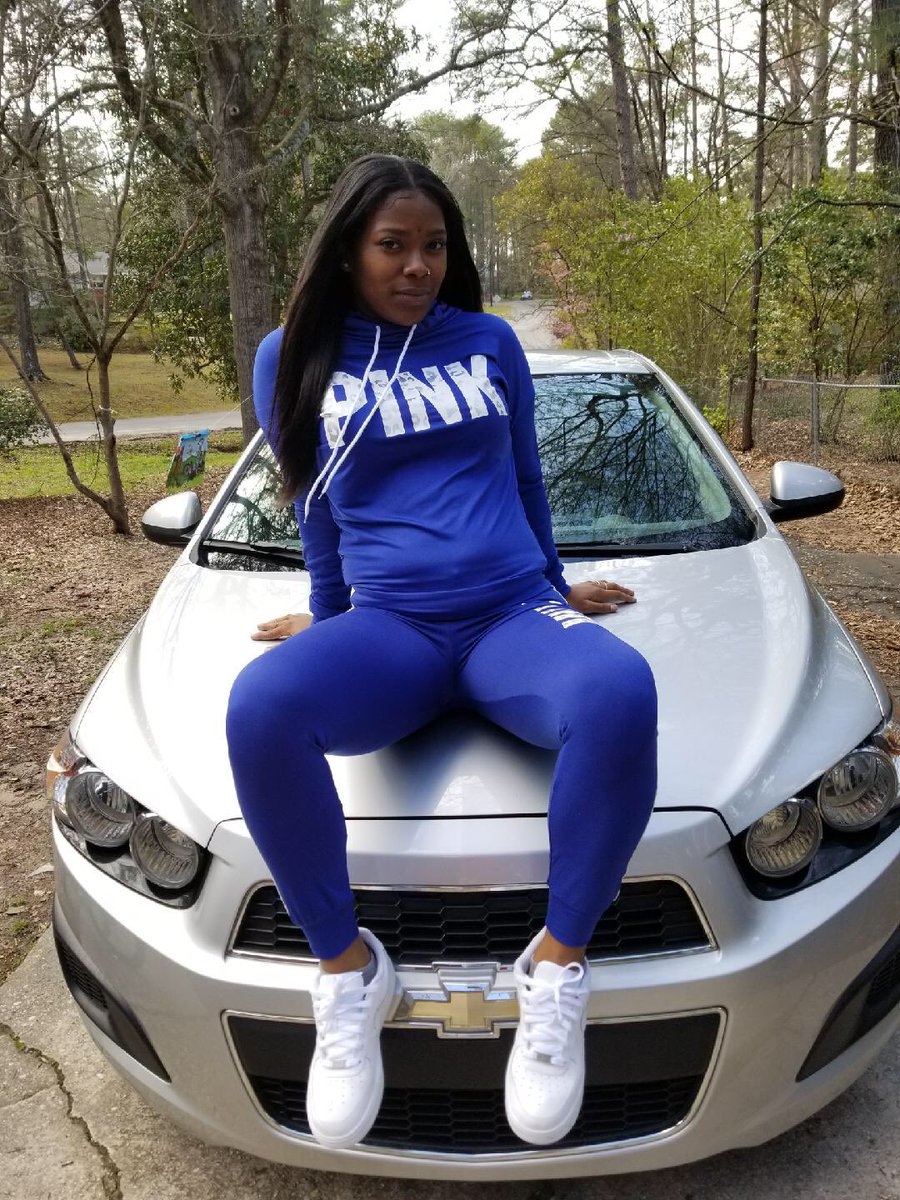 Mariyana_tajaee's tweet photo. What's poppinnn😛 https://t.co/QAJlPKipp0