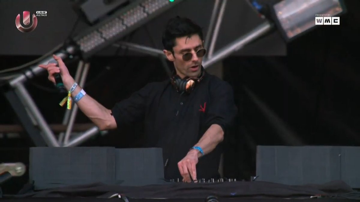 Like promised you really hit us with a completely different set than usual and how we loved it!

So many never heard before tracks, bangers after bangers the crowd was so hyped throughout the set 🔥
What a way to make <a href="/Ultra/">Ultra Music Festival</a> Mainstage debut! Crushed it <a href="/KSHMRmusic/">KSHМR</a> ❤️