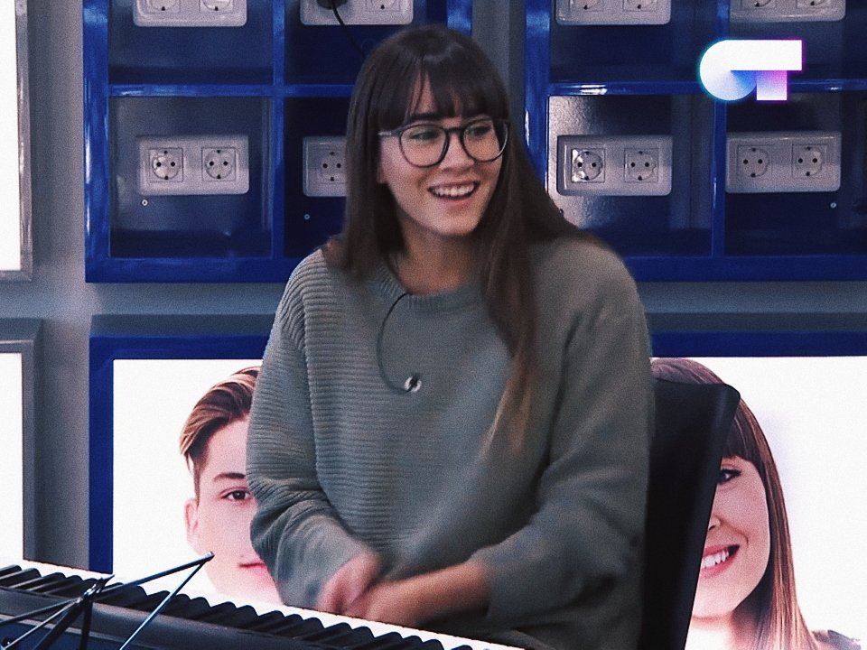 best of aitana 🌹 (@aitanaarchives) on Twitter photo 