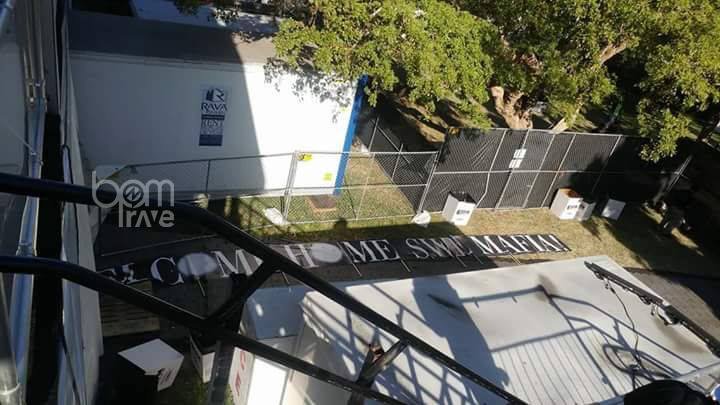 Waiting for <a href="/swedishousemfia/">Swedish House Mafia</a> at <a href="/ultra/">Ultra Music Festival</a> !! Saludos de Perú 🇵🇪🇵🇪 #ULTRA20 #BPM_RAVE #PERU