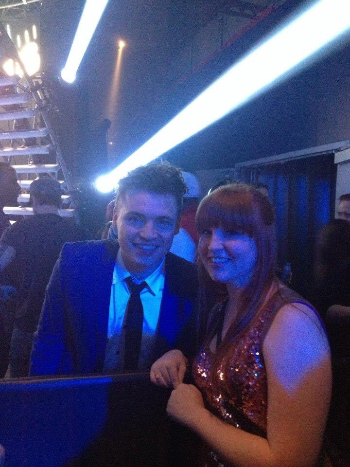 morgan_kolohon's tweet photo. Throwing it back to that time at the CRMA and giving @ShawnHook his #hookster bear! #JFCShawnHook https://t.co/tWh5RPVfOu