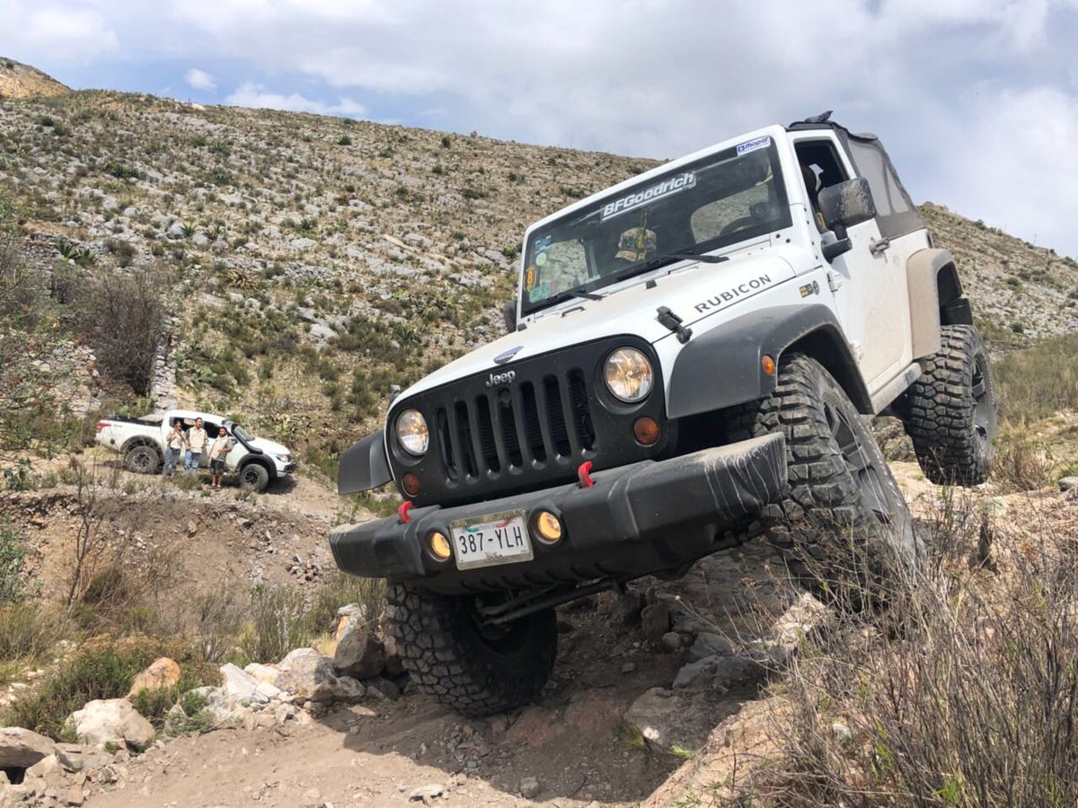 MoparMexico's tweet photo. San Luis Potosí es testigo del poder todo terreno que @MoparMexico, @JeepMx y @boscocamp4x4 en conjunto demuestran. #PoderMopar https://t.co/hL6v9wxbCZ