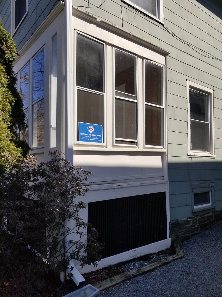 IthacaIsVISIBLE's tweet photo. We're seeing our signs up already! https://t.co/YOSMp4yLgG