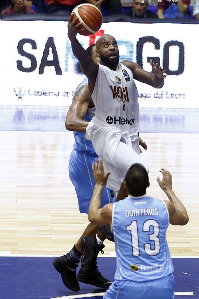 Uno Contra Uno 🏀 #UCUPlay tweet media