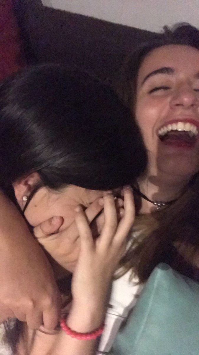 soolfeistel's tweet photo. Te quiero siempre sonriendo. Las buenas ya van a venir. Orgullosa de vos. Te adoro💕💪 https://t.co/TBam1cp4dr