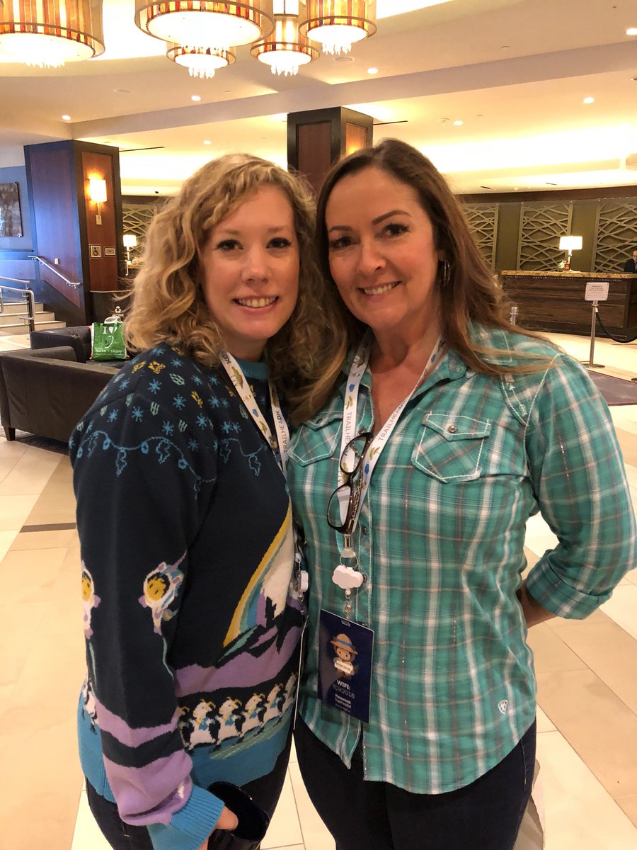 jeanvelonis's tweet photo. Congratulations to one of my #AwesomeAdmin Lisa Guerrero for passing her @salesforce #ADM211 at #TDX18 #CertStudyGroup https://t.co/6LD3eoDCUf