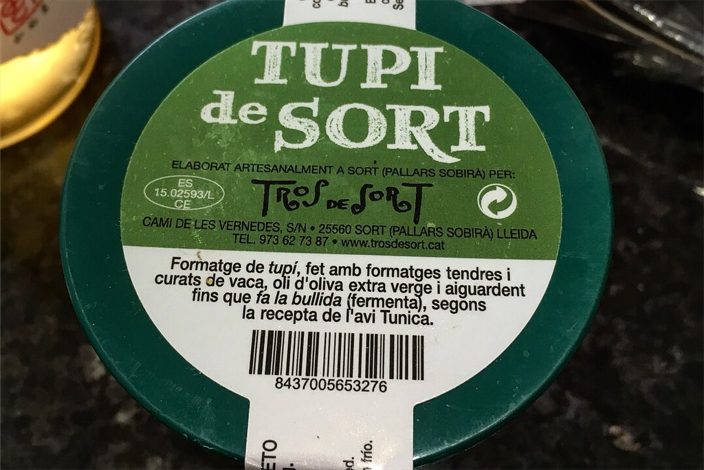 Japanaffinity's tweet image. Saturday in Oxford experimenting with Two big gastronomy fermented pleasures:
Cheese and Sake.
Thanks to CultureAndCulture to organise this great mixed of fermentation, Umami and Ideas.
Looking forward to create more combinations &amp;amp;new learnings in the future with @cheese_academy