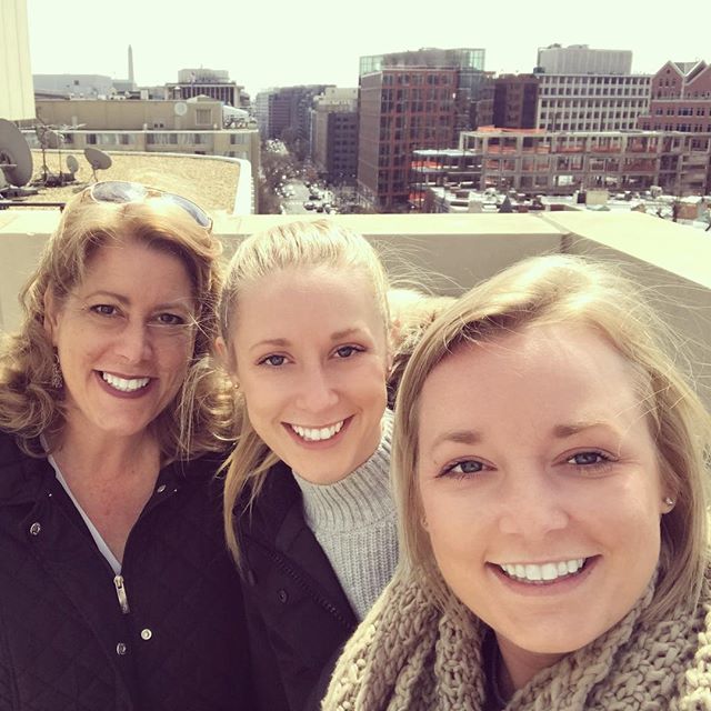 elizabethalbell's tweet photo. These are the days we’ll remember #weekendindc https://t.co/AOTHq1MHGS https://t.co/gkjrZcw9Hs