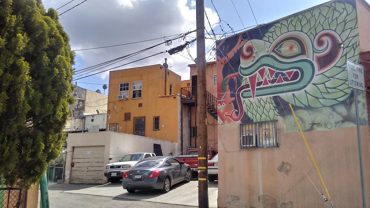 EastLosMurals's tweet photo. #EastLosMurals - City Terrace Drive https://t.co/VMpvmtasDp