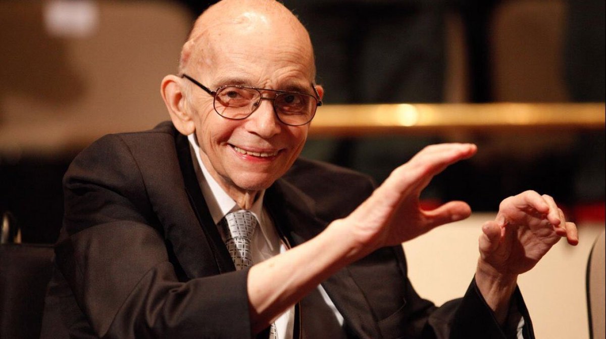 teatrolafenice's tweet photo. José Antonio Abreu ha creduto nella musica come scuola di vita. 
Per questo è forse l’uomo che, con la musica, ha fatto di più per l’uomo, e per la musica. RIP https://t.co/omvQp7XctJ