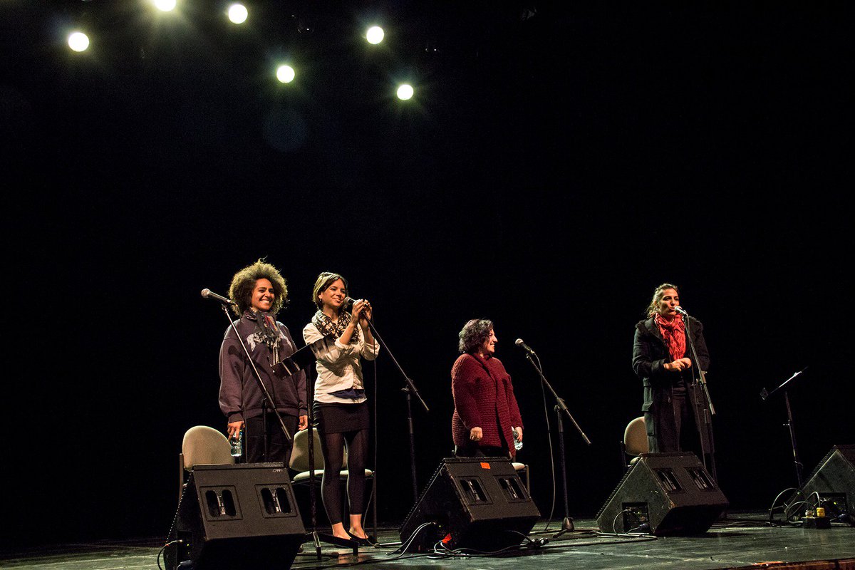 TeatroSucreQ's tweet photo. Un éxito la clase magistral con el ensamble vocal #Mycale esta mañana en el #TeatroVariedades Los esperamos esta noche en la Iglesia de La Compañía a las 19h30 en #MúsicaSacraQuito #SemanaSantaQuito https://t.co/ve9PLoEF6V