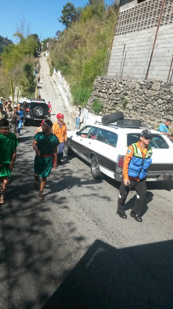 Guardia Prevención Domingo de Ramos
El día de hoy nuestro personal cubre Guardia Prevencion de Procecion con el Ramo y santa misa