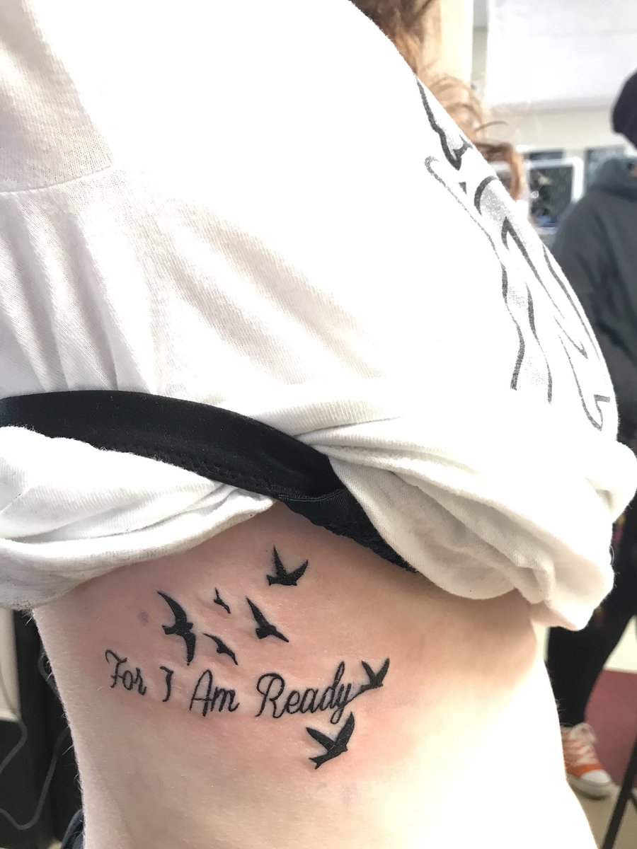 bornsmckenna's tweet photo. @declanmckenna DEEEECCC what do you think about the IAEE tattoo do you like it cause I just died getting it and I am incapable of feeling anything #shithurt https://t.co/R23Ty1Wbio