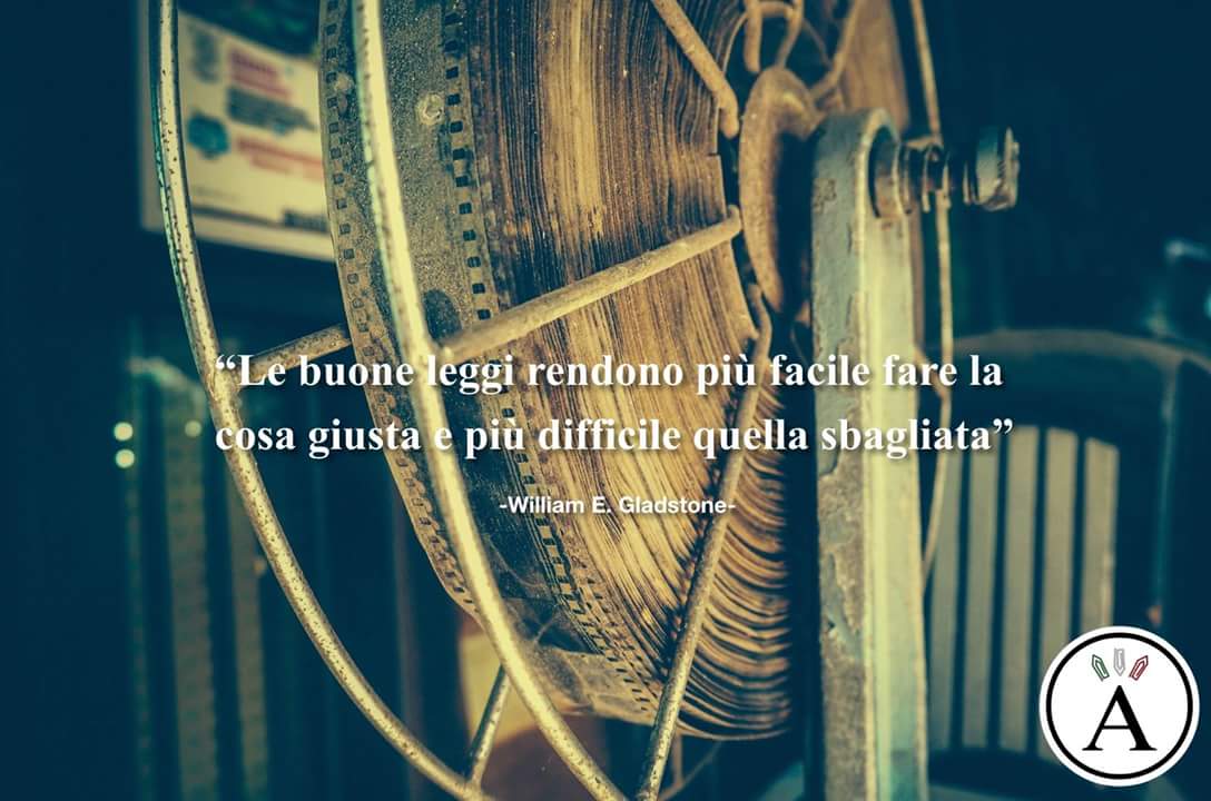 lexasis_srl's tweet photo. "Il diritto d'autore nell'opera cinematografica e audiovisiva" 
#formazione #manuale #lexasis
#audiovisivo #diritto #legge 
info@lexasis.com 
https://t.co/EJWHDxDWUv https://t.co/A6FlJehuIO
