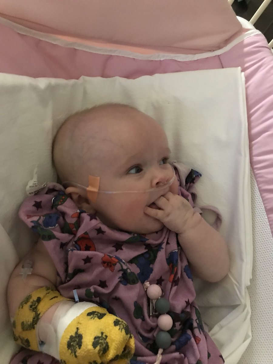 Meizmacdaddy's tweet photo. Ahh I wonder when I’m getting the phuck up out of the hospital? #thingsthatmakeugohmmm #macbaby #stillhappythou https://t.co/aMaSxPzDuJ