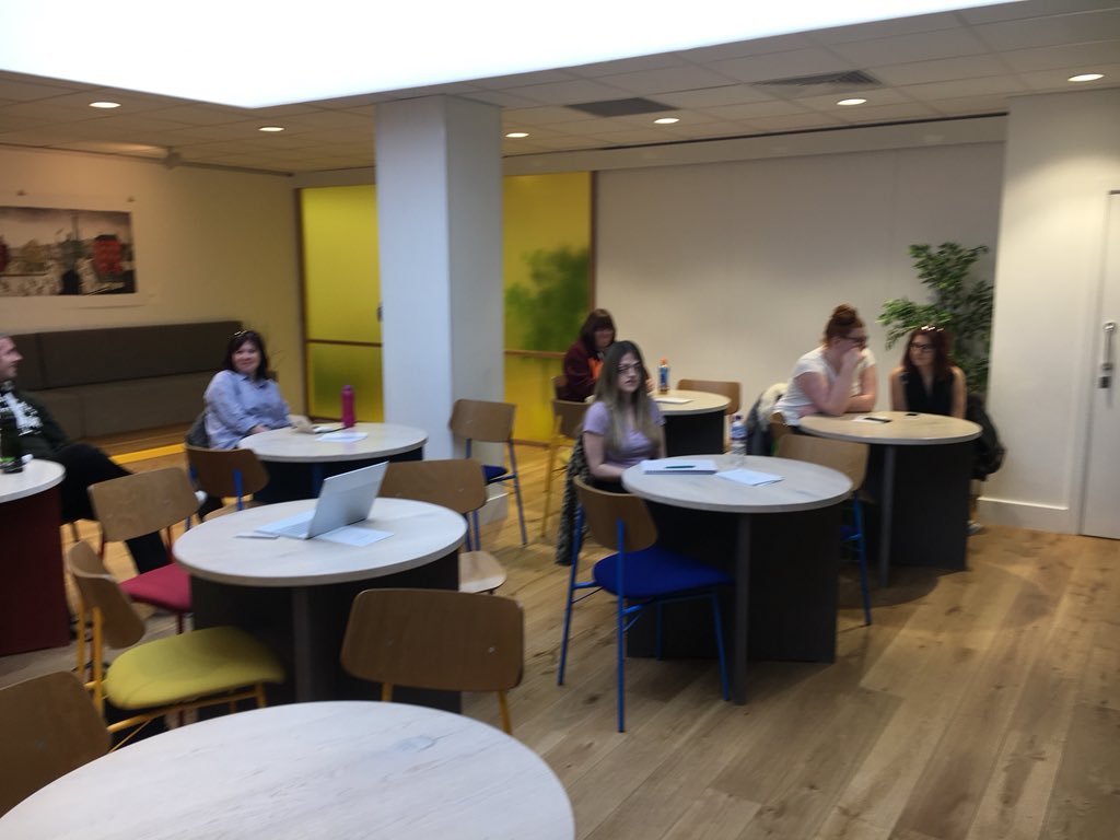 AzarNorman's tweet photo. Ways of being productive on Sundays....book into @GoogleUK #digitalgarage here ➡️ https://t.co/CYAPsy0YDi ...join us to learn social media strategy , writing for social media or both 😃... get your picture taken 🙌🏽 #allforfree #awesomegroups #saycheese https://t.co/wKxi6zak7n