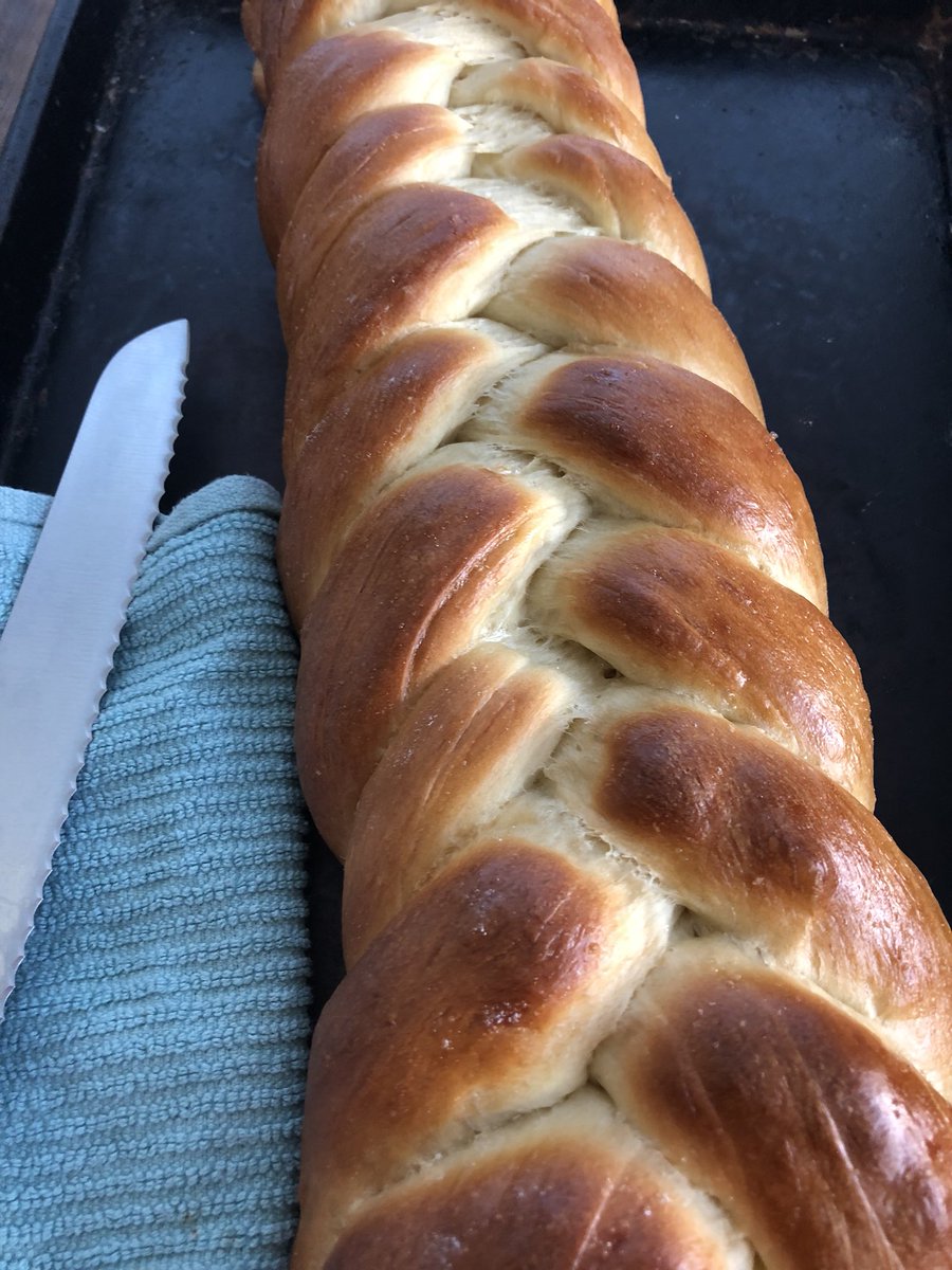 First challah bread. Not too shabby 😊
#frenchtoastfordinner
#weekendbakingproject