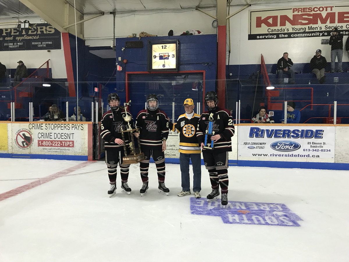 longskates_hky's tweet photo. PETES MIDGET AAA lose a tough one 3-2 in double OT. Great game and great weekend at the @leoboivintourny. Thanks to everyone and a big shout out to @The_RowRules and @TownofPrescott for the hospitality. https://t.co/D9jgL1zrQz