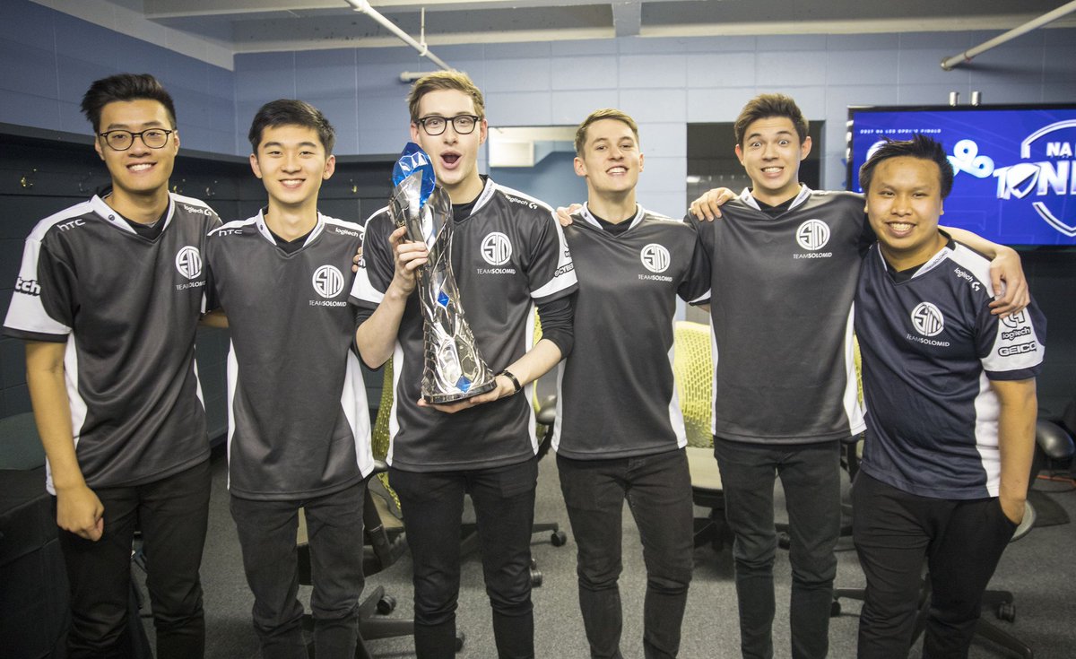 lolesports's tweet photo. History has been made:

For the first time ever, @TeamSoloMid will not be in the #NALCS Finals. https://t.co/eFrNzWu48k