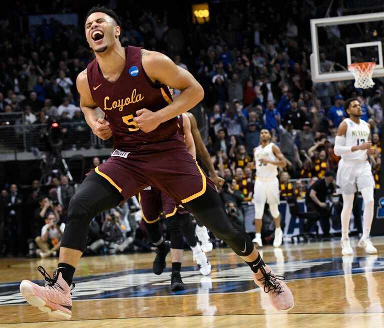 College Bracketz tweet media