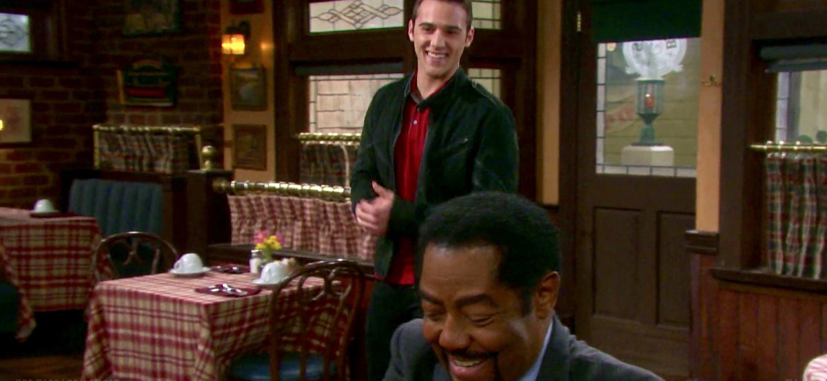CMossFans's tweet photo. 3/14/18 #Days After leaving Eli, JJ heads to the pub and finds Abe & Valerie there! Abe invites him to join them! ⏳
.
.
.
#dool #daysofourlives #bradypub #futurefatherinlaw #jjdeveraux #abecarver #valeriegrant #caseymoss https://t.co/EBV6U3wS2k