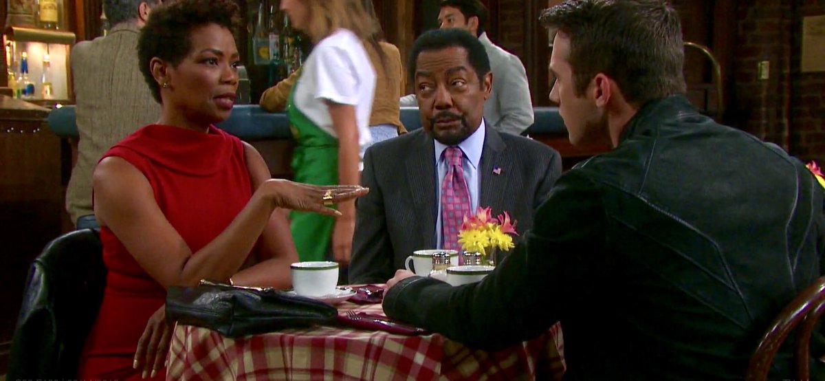 CMossFans's tweet photo. 3/14/18 #Days as they discuss the upcoming wedding and Lani’s recent medical scare, Valerie is quick to express her opinion that they should wait until after the baby is born to get married!
#dool #daysofourlives #bradypub #baby #babydaddy #wedding #engagement #futurefatherinlaw https://t.co/E25EYRNQDC