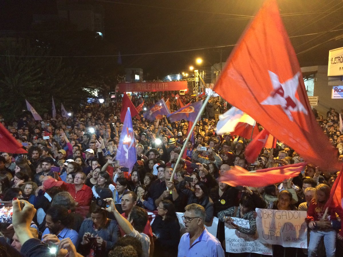 CGuedes1906's tweet photo. @folha Duque de Caxias, São Miguel do Oeste depois que a caravana passou
#LulaPeloSul • #SCcomLula • #LulaLivre https://t.co/nnXT3Eu2xh