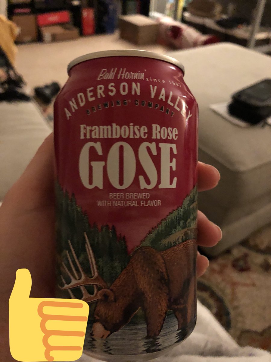dorothyzxanax's tweet photo. This stuff tastes like fruit! #babysfirstbeer https://t.co/7L1okpvGg9