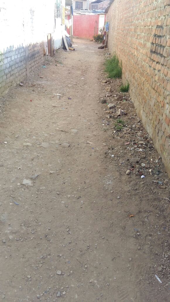 EdwarJavierPar2's tweet photo. Barrio nazareth de La ciudad de Tunja sin inversión por parte de la administración municipal. Descuido de 30 años @pcepedaalcalde @JuanManSantos @SenadoGovCo @CamaraColombia @PGN_COL @EEopinion @NoticiasRCN @rcnradio @CaracolRadio @luwalnoticias @gobierno_tunja @CGR_Colombia https://t.co/ScV21Jh2jf