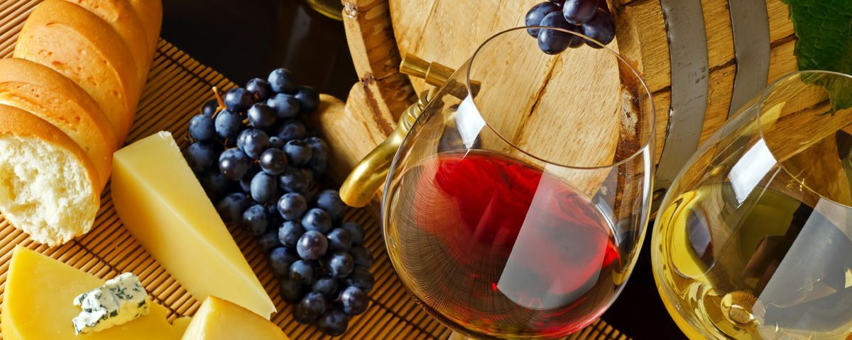 mexdesconocido's tweet photo. ¡Amantes del vino! 🍷🧀 Apunten este evento gastronómico en su agenda. La cita es en el Pueblo Mágico de Tequisquiapan. https://t.co/DYVtIwwv4l https://t.co/m1X705t56W