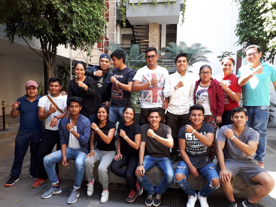 utvco's tweet photo. El #ENDyCUT2018 finalizó con excelentes resultados. Obtuvimos el primer y tercer lugar en Taekwondo individual, el primer lugar en ajedrez y el tercer lugar en oratoria. Los 10 estudiantes que participaron han puesto en alto el nombre de #Oaxaca con su talento. ¡Felicidades! https://t.co/3JKfRPGxax