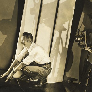 SurplusCamera's tweet photo. Remembering #AmericanPhotographer #EdwardSteichen: 27 March 1879 – 25 March 1973 https://t.co/XrwdJr44vM #LuxembourgBorn #ModernPhotographer #EdwardSteichen #AlfredStieglitz #MoMA #MuseumofModernArt #FamilyofMan #PhotoSecession #FashionPhotography #Vogue #VanityFair #CondeNast https://t.co/bLh3Oz9KIo