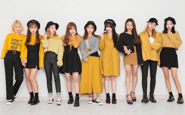 same_store's tweet image. ไม่พร้อมทำงานเลยจ้าาาาา 😭 แต่ก็ต้องงัดตัวเองออกจากเตียง อ่ะๆๆ วันนี้วันจันทร์ก็ลุคสีเหลืองแล้วกันเน้อออ ตบท้ายด้วยทาลิปสติกโทนสีน้ำตาล ชิคอ่ะ!

------------------

ลิปสติก Same ทาได้ทั้งตา แก้มและปาก
ราคา 359 บาท ส่งฟรีจ้า สั่งใน DM ได้เลย
#ลิปสติก #เครื่องสําอาง #แต่งหน้า