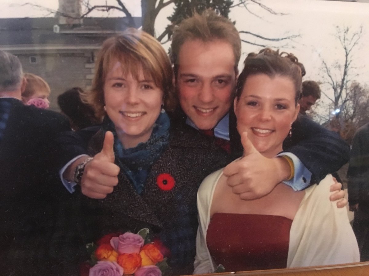JamesDEJ's tweet image. My mom texted me this photo of me and my sisters saying, “New [cellphone] wallpaper photo!”
****
This photo will be a decade old in November. #PreKids #PreMarriage #Family #ThatHair #SoMuchHair
