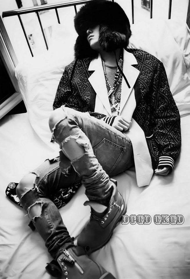 BBNumberOneGD's tweet image. #BIGBANGMADELAPELICULAENCHILE @CineHoytsChile @SATMKT1