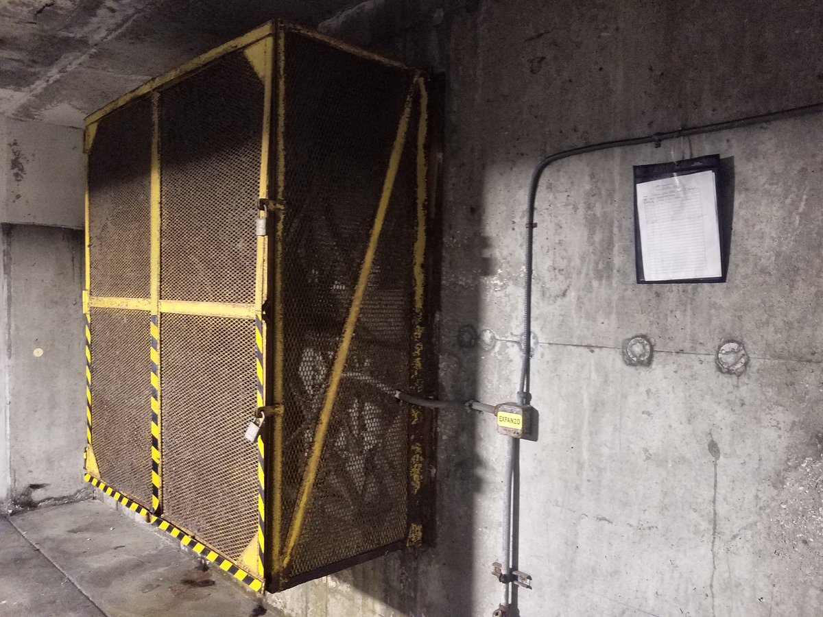 PaulFehler's tweet photo. Hey @MissouriBaptist; exterior fan 2D, Green Level, East Wall, C Garage has been out of service for four years and one month. Needs a bearing and a motor rebuild, apparently. https://t.co/lQxk9kPuDG