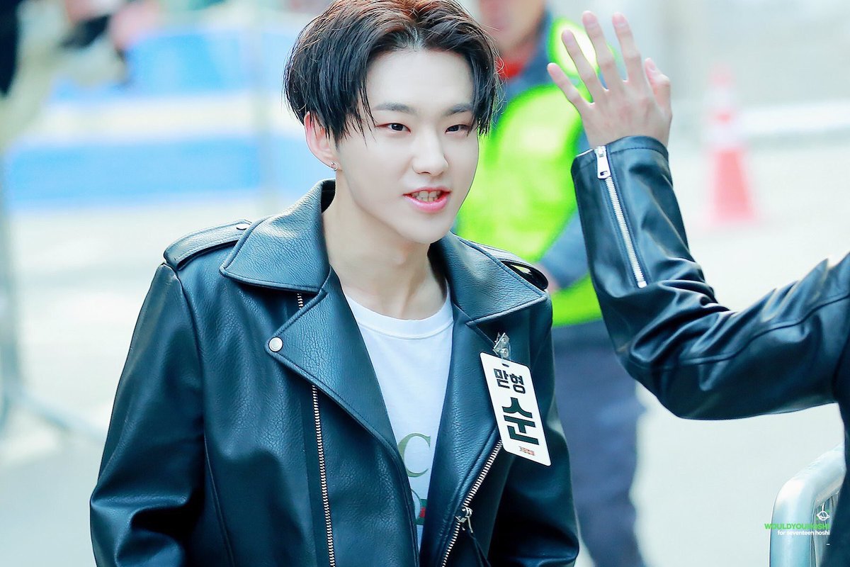 hoshi_772's tweet photo. 액히 엉아 https://t.co/7cSVm2ltIO