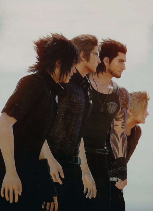"Guys what are you looking there huh?"
😆😆😆😆

Source: Danaduchy

#Chocobros #FFXV #FF15 #Noctis #Ignis #Gladiolus #Prompto