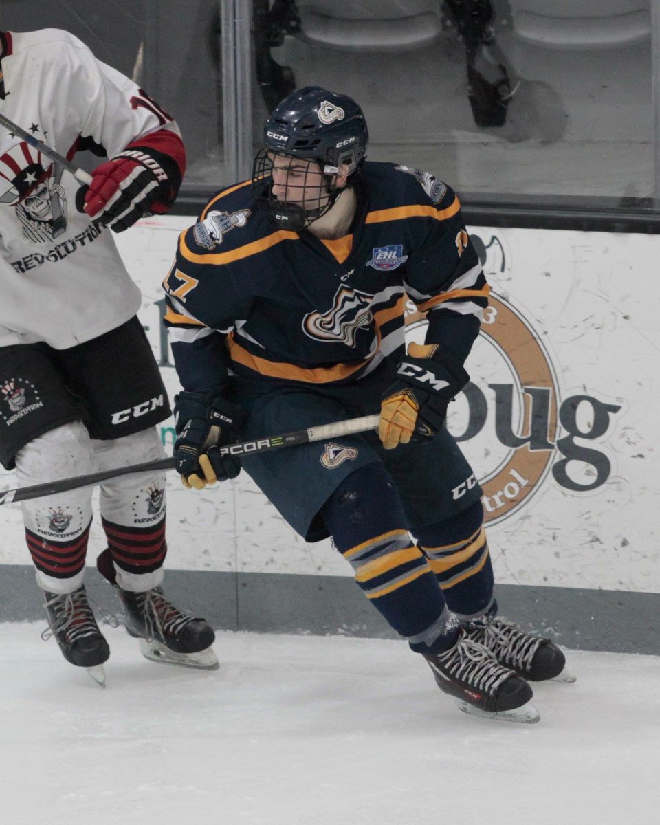 Congrats to #Alum <a href="/Chrisadamsons17/">Chris Adamsons</a> on winning the <a href="/EHL_Hockey/">Eastern Hockey League</a> Championship with the <a href="/NHAvalanche/">New Hampshire Avalanche</a>