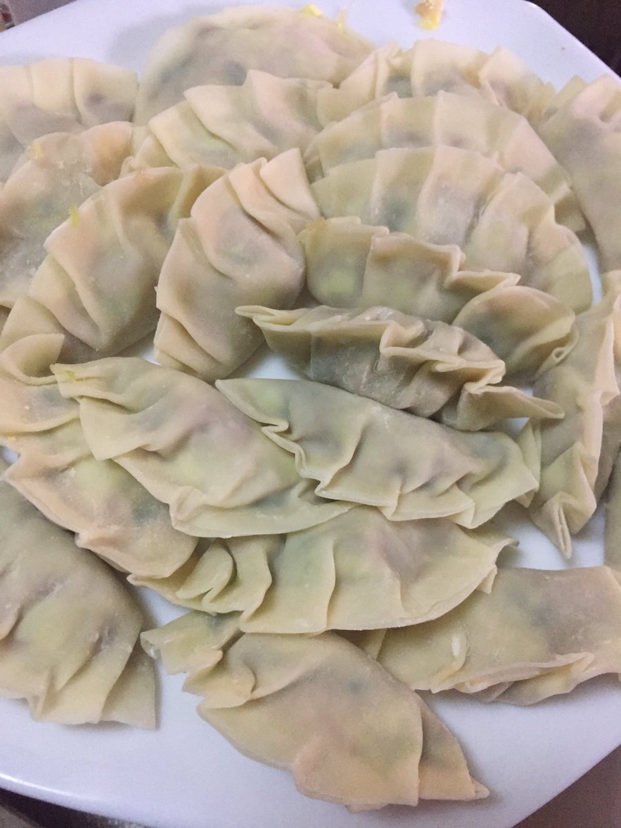 6wfEi's tweet photo. お父さんに教えてもらった納豆餃子朝から1人で作ってたら、朝飯がこんな時間に😱 https://t.co/SblPlQFjgc