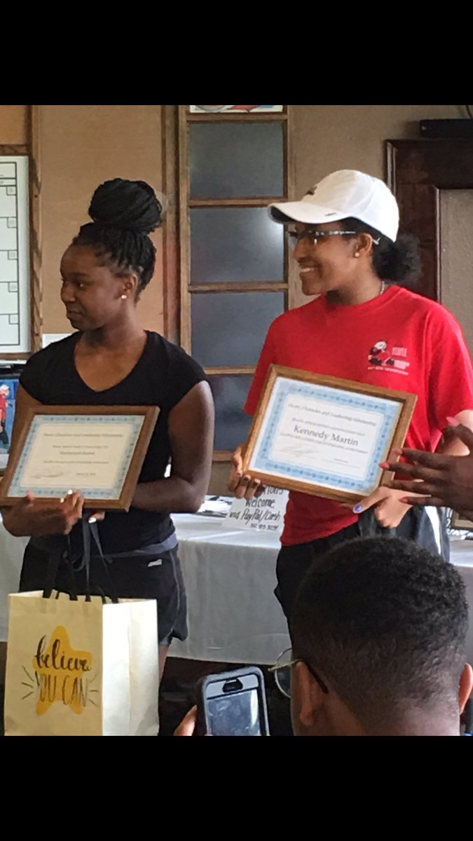 Ti10Conner's tweet photo. @ManorNewTech @ManorISD sophomores, Kennedy Martin and Madaniiya Rashid of Are presented a $500 scholarship and inducted into the first cohort of Brains, Mind and Destiny, inc., a non profit charityproviding life coaching and educational support to underserved youth https://t.co/iNa8vdsnXj