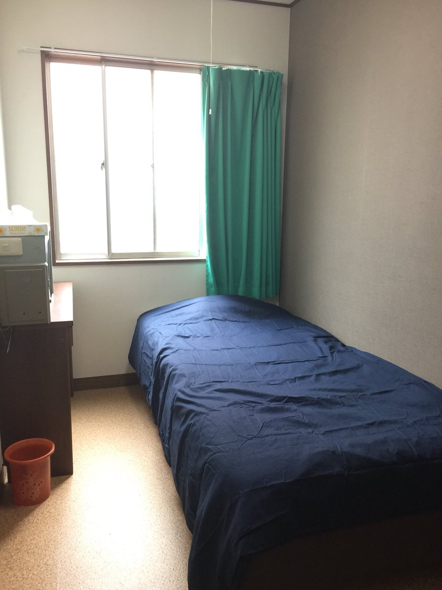 kadoyado's tweet photo. 10min walk from Kawasaki station. Guest room with private room,shared shower and toilet. ¥2600~/per night. Reservation required. 🌸81-44-233-6474 or ms me at here. #kanamara #preparty #cheaproom #hostel #kawasaki #morimorimatsuri #長期滞在 #longstay #出張 #格安宿 https://t.co/vOqBEKN7xN
